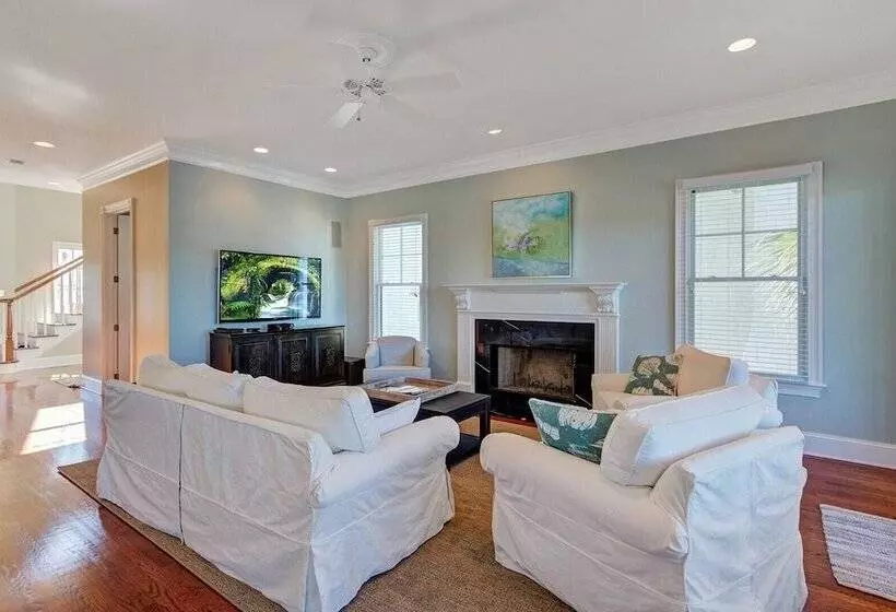 20 Morgan Place Drive By Avantstay Waterfront Home W/ Private Dock