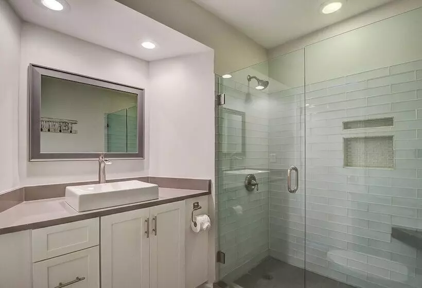 203 I Tidewater By Avantstay Beach Condo W/ Communal Pool!