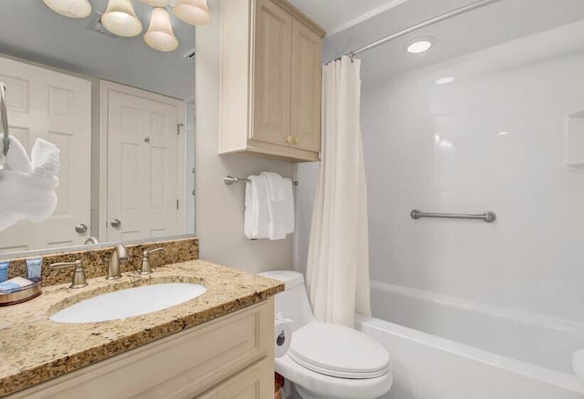 309 B Shipwatch By Avantstay Community Pool Access!