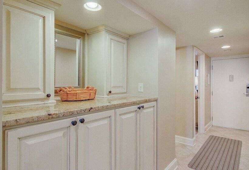 309 B Shipwatch By Avantstay Community Pool Access!