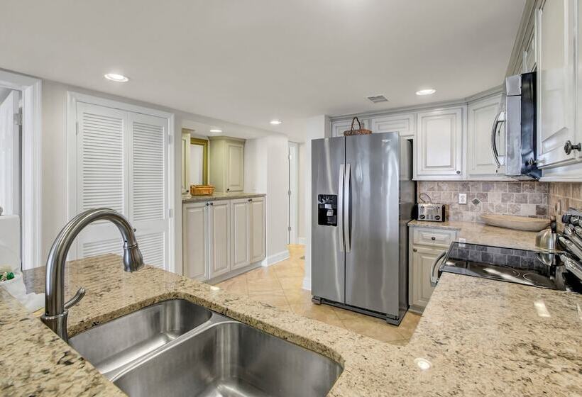 309 B Shipwatch By Avantstay Community Pool Access!