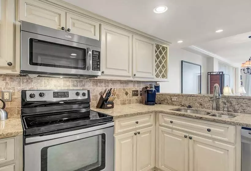 309 B Shipwatch By Avantstay Community Pool Access!