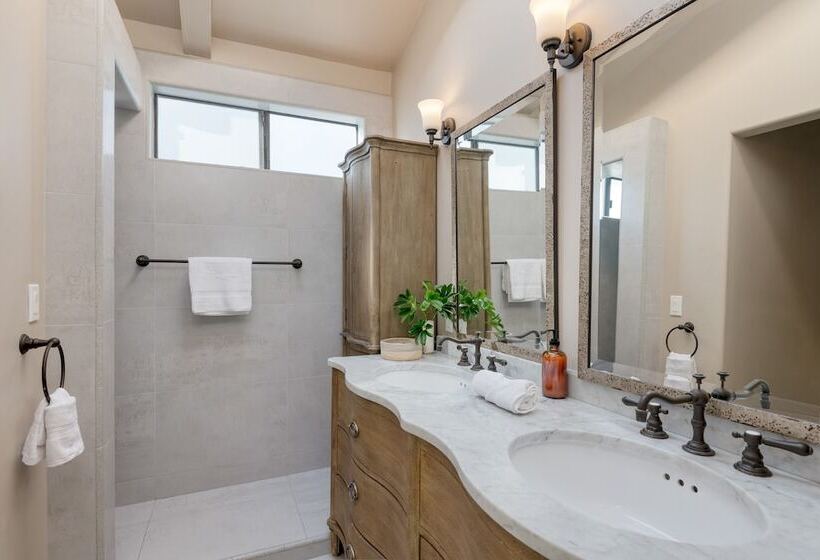 Beach Break By Avantstay Oceanfront, View, Patio