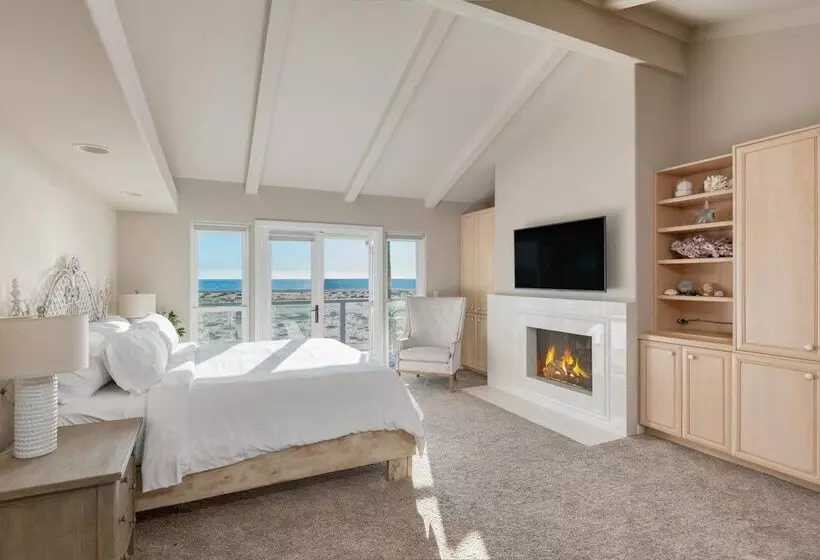 Beach Break By Avantstay Oceanfront, View, Patio