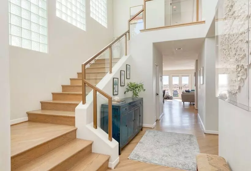 Beach Break By Avantstay Oceanfront, View, Patio