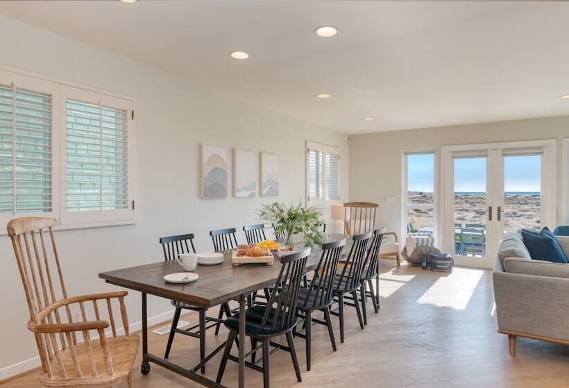 Beach Break By Avantstay Oceanfront, View, Patio