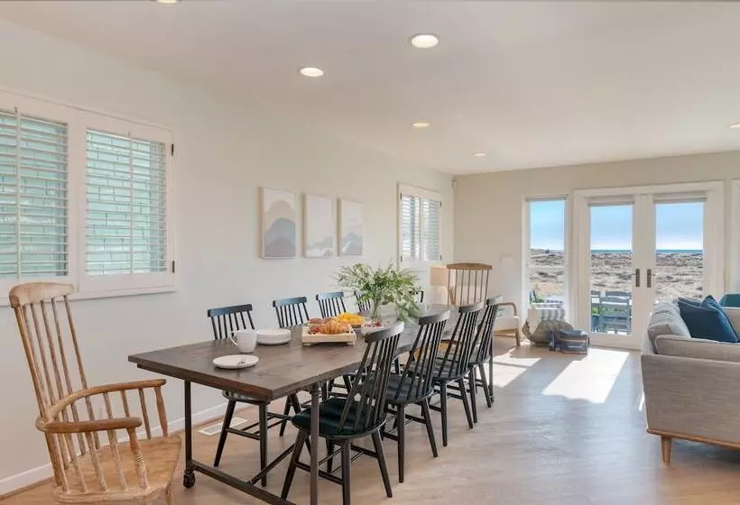 Beach Break By Avantstay Oceanfront, View, Patio