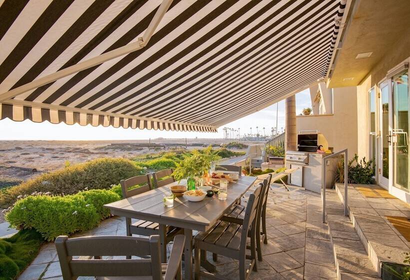 Beach Break By Avantstay Oceanfront, View, Patio