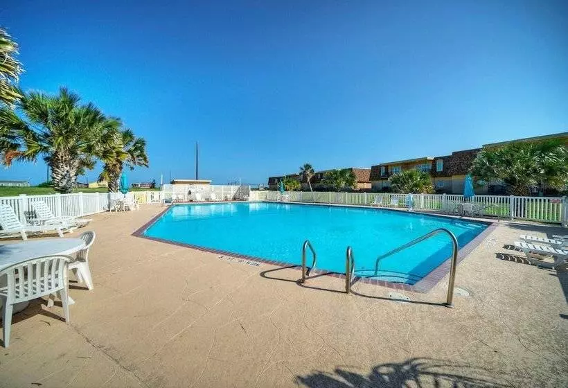 Beach Bungalow By Avantstay Pool + Boardwalk