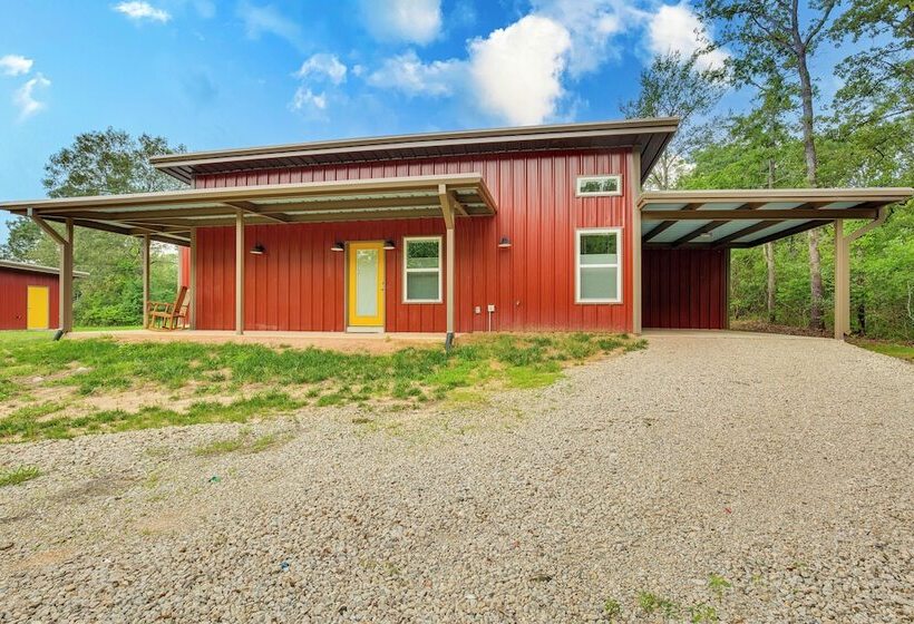 Tranquil Retreat: Half Mi To Cedar Creek Reservoir