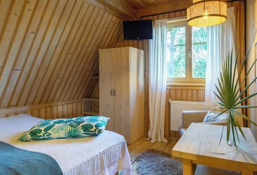 Aamiaismajoitus (B&B) Leśniczówka U Zięby