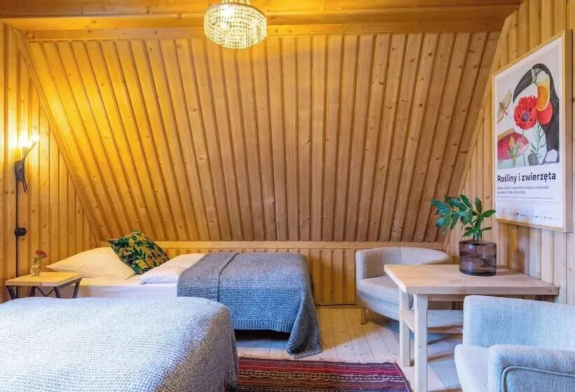 Aamiaismajoitus (B&B) Leśniczówka U Zięby