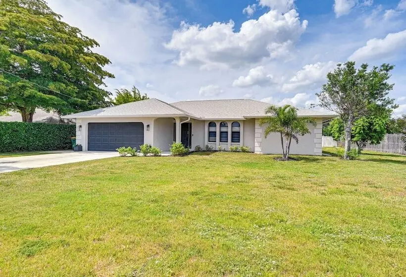 Chic Naples Home W/ Pool & Hot Tub, 4 Mi To Beach!
