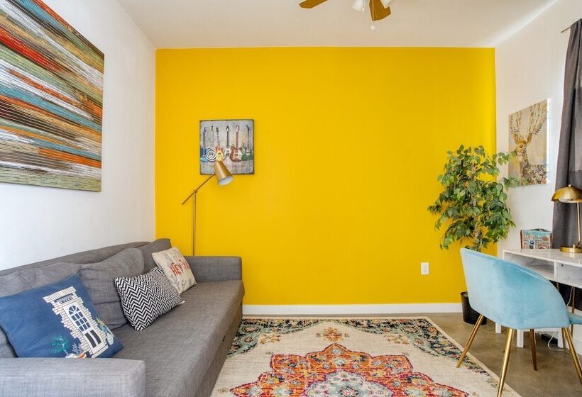 Clyde By Avantstay Great For Longer Stays, 12 Min To Downtown