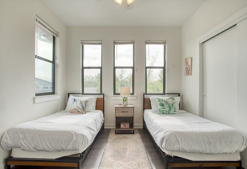 Clyde By Avantstay Great For Longer Stays, 12 Min To Downtown