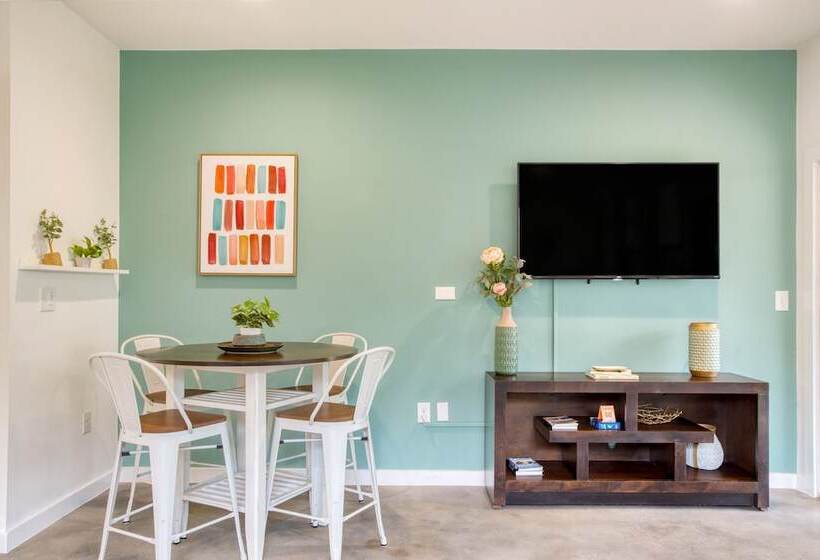 Clyde By Avantstay Great For Longer Stays, 12 Min To Downtown