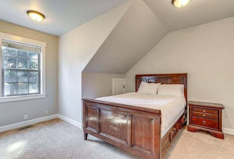 Family Friendly Seattle Getaway: 9 Mi To Downtown!