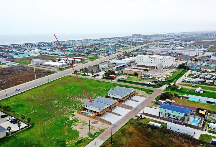 Flirty Flamingo By Avantstay Private Pool, Firepit, Balcony