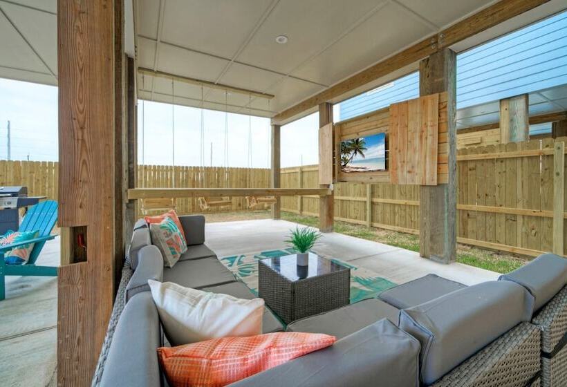 Flirty Flamingo By Avantstay Private Pool, Firepit, Balcony