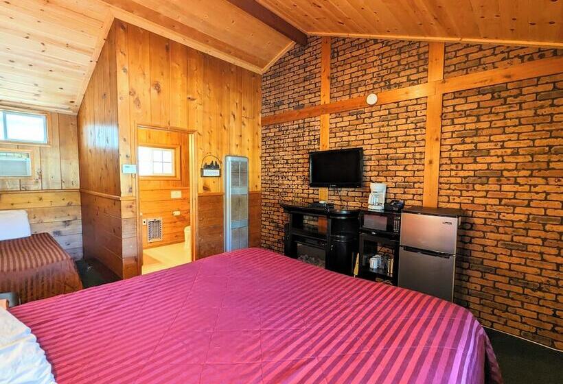 هتل Bluebird Cottage Inn