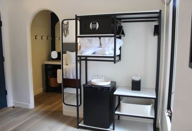 Hotel Eagle River Inn