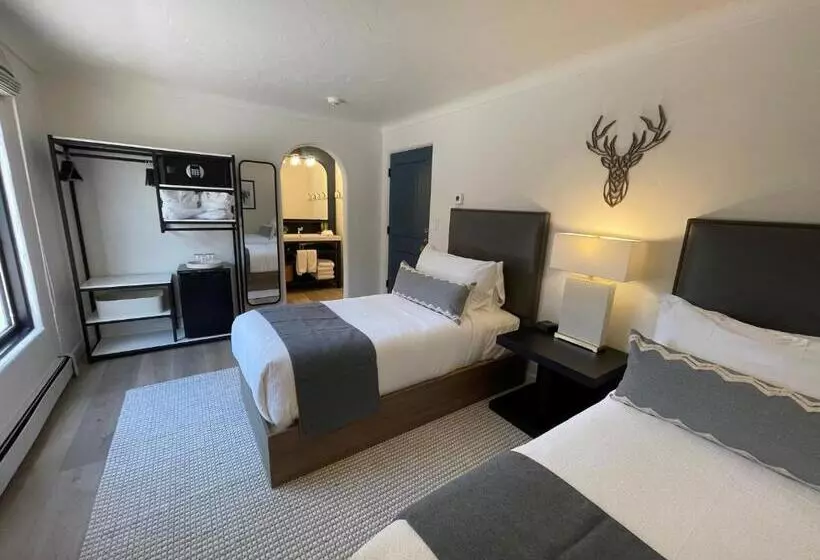 Hotelli Eagle River Inn