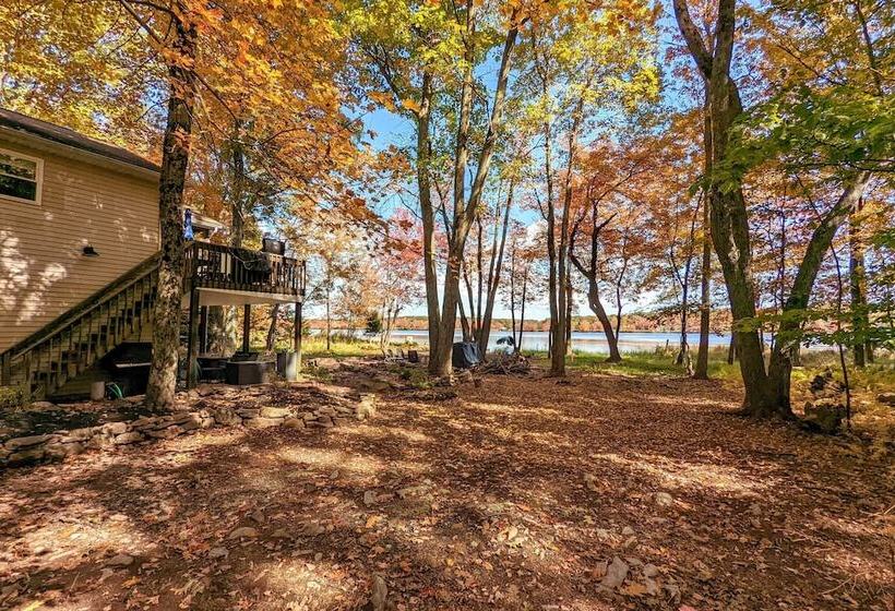 Lake Daze By Avantstay Lakefront W/ Modern Interior, Enclosed Porch & Hot Tub