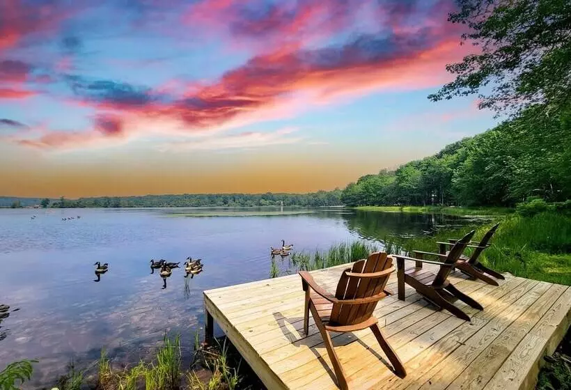 Lake Daze By Avantstay Lakefront W/ Modern Interior, Enclosed Porch & Hot Tub