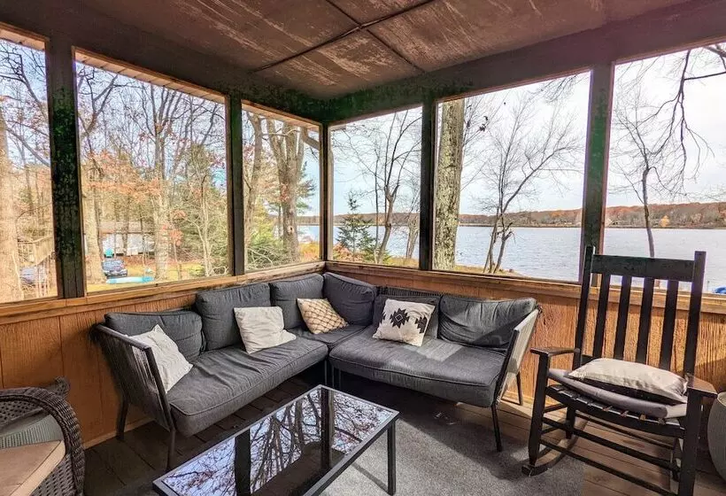 Lake Daze By Avantstay Lakefront W/ Modern Interior, Enclosed Porch & Hot Tub
