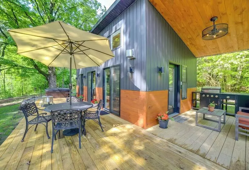 Modern Hersey Tiny Home W/ Private Hot Tub!