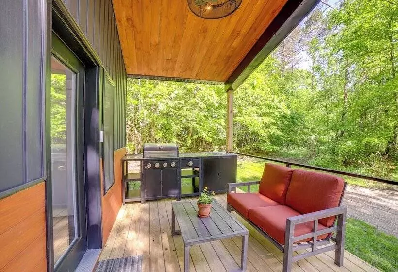 Modern Hersey Tiny Home W/ Private Hot Tub!