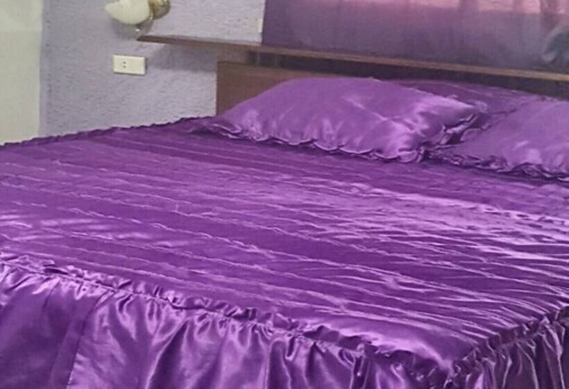 پانسیون Casa Rodolfo Y Amarilis Holguin