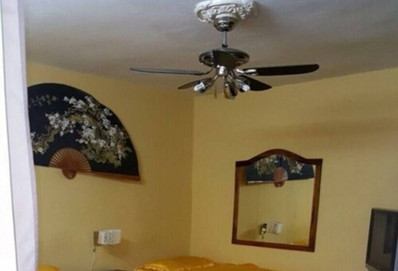 پانسیون Casa Rodolfo Y Amarilis Holguin