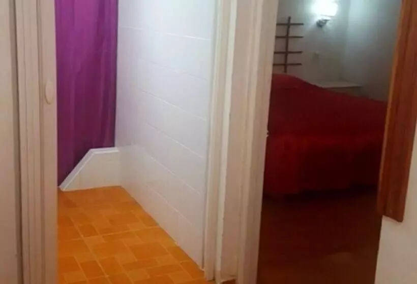 ペンション Casa Rodolfo Y Amarilis Holguin