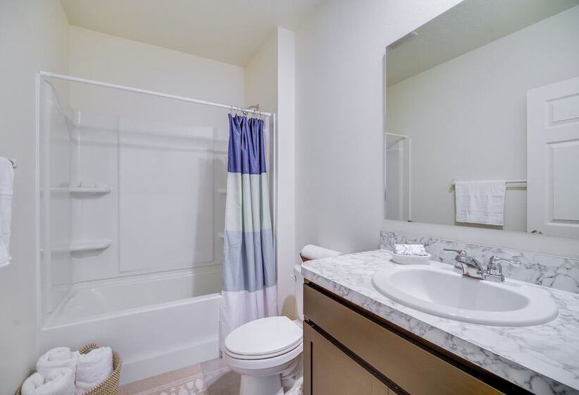 Pet Friendly Sebastian Retreat: 7 Mi To Beach!