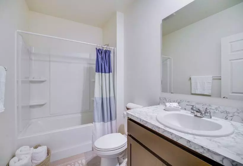 Pet Friendly Sebastian Retreat: 7 Mi To Beach!
