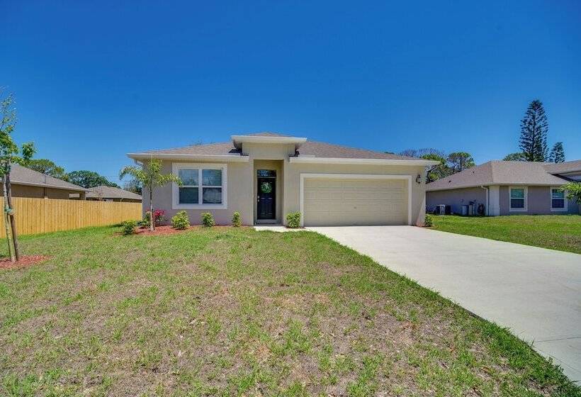 Pet Friendly Sebastian Retreat: 7 Mi To Beach!