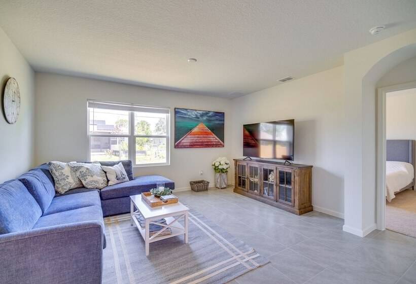 Pet Friendly Sebastian Retreat: 7 Mi To Beach!