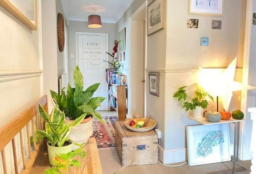 レジデンス Inviting 5 Bed Farmhouse Near Ironbridge