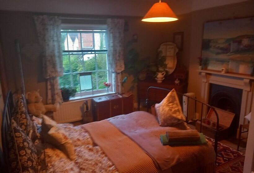 レジデンス Inviting 5 Bed Farmhouse Near Ironbridge