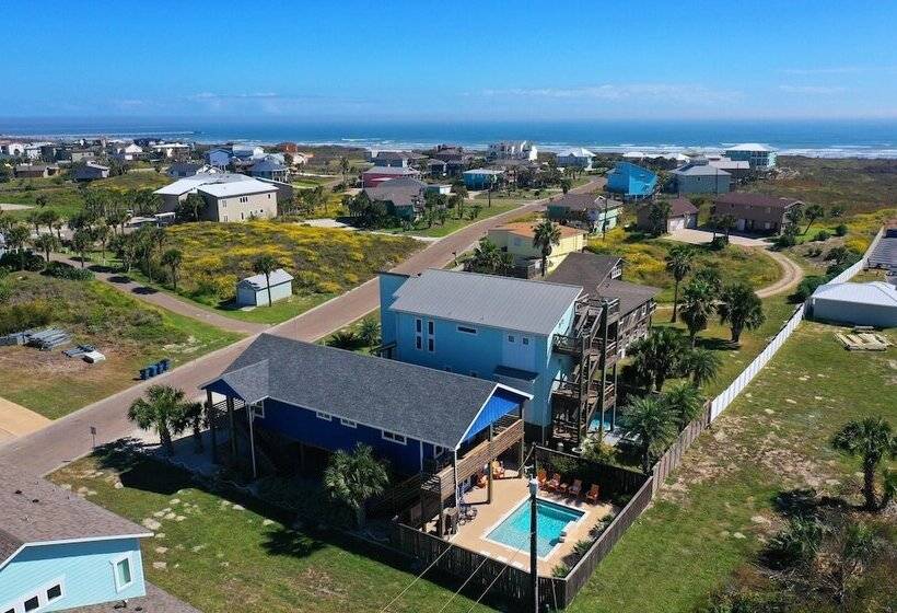 Sapphire Breeze By Avantstay Pool, Walk To Beach