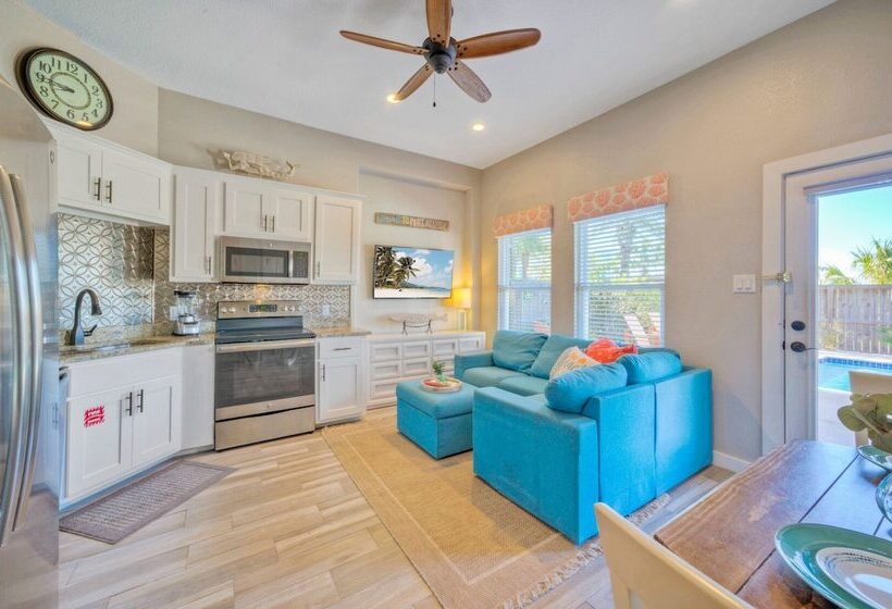 Sapphire Breeze By Avantstay Pool, Walk To Beach