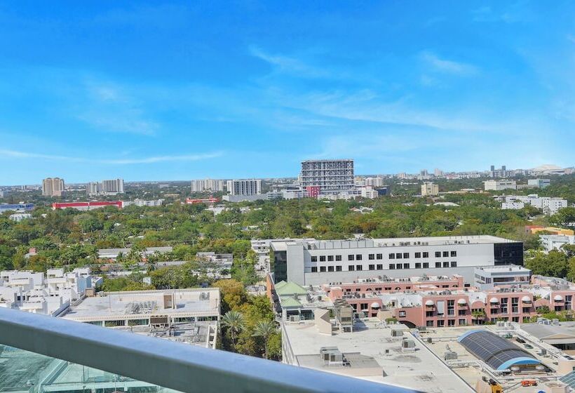 Spectacular Bay View 1bd 2baths In Grove