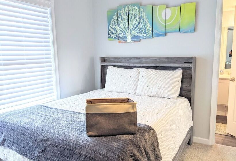 Woodland Chalet By Avantstay Deck + Lake Access