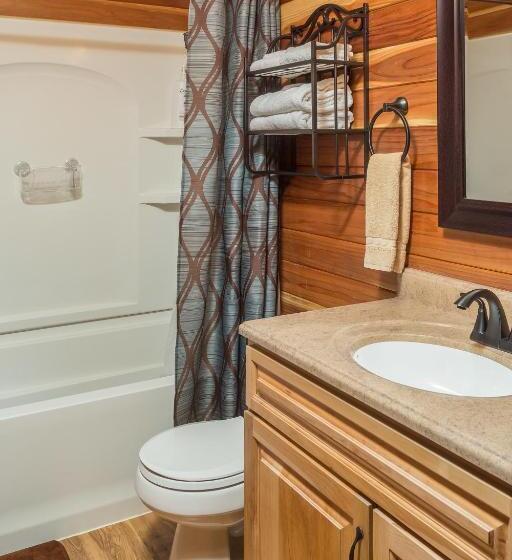 Alaska Knotty Pine B&b