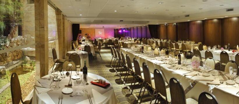 Altos De Belgrano Hotel Cabañas Golf Y Spa