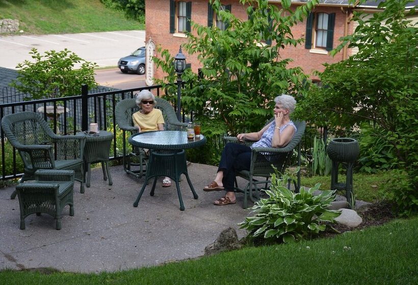 مبيت وإفطار Farmers Guest House