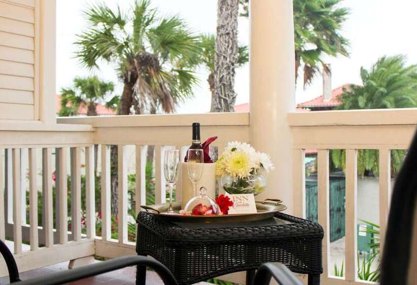 住宿加早餐  Inn On Charlotte