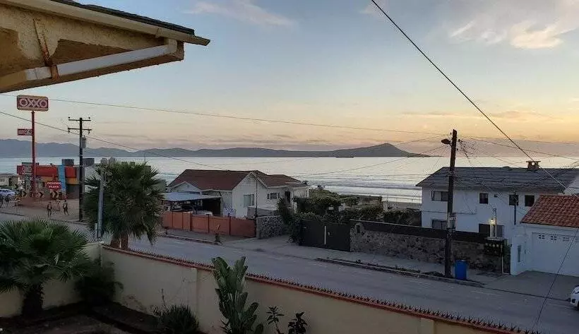 تختخواب و صبحانه Playa Hermosa Inn At The Beach