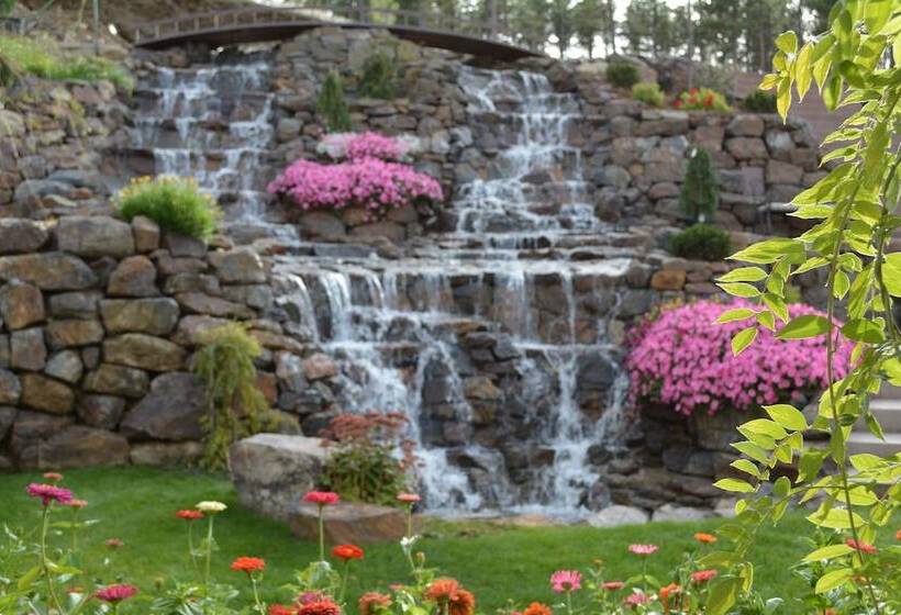 צימר Summer Creek Inn